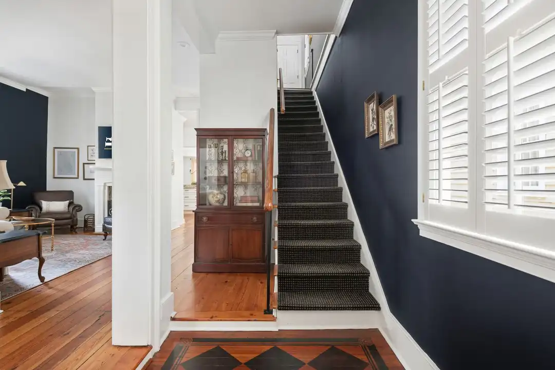 123 Queen St - View 5