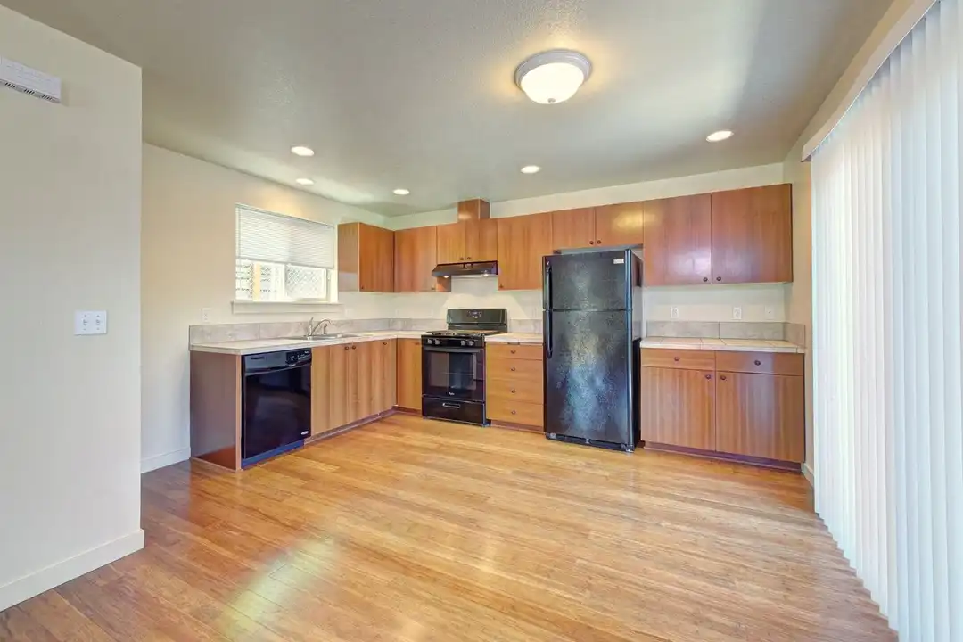 6679 NE 13th Ave unit # B - View 4