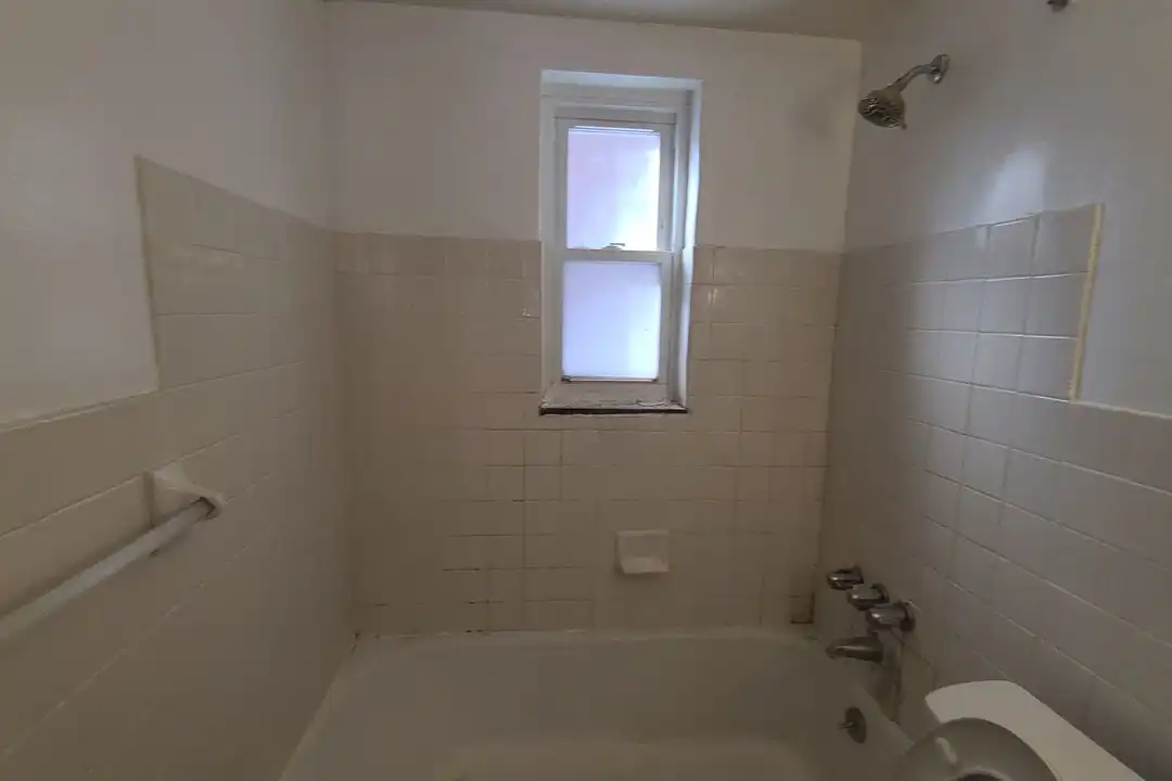 711 Wisteria Ave unit WIS - A-6 - View 6