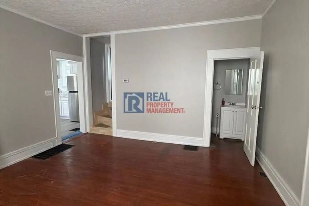 255 S 17th St - View 3
