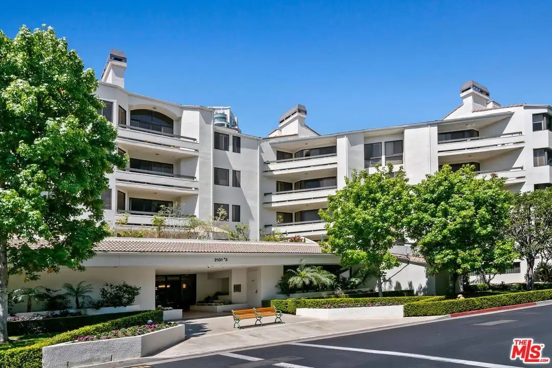 2131 Century Park Ln #118 - View 2