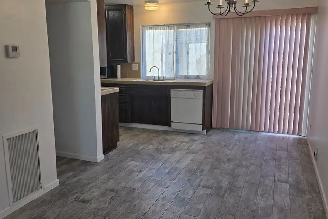 539 Sydnor Ave - View 3