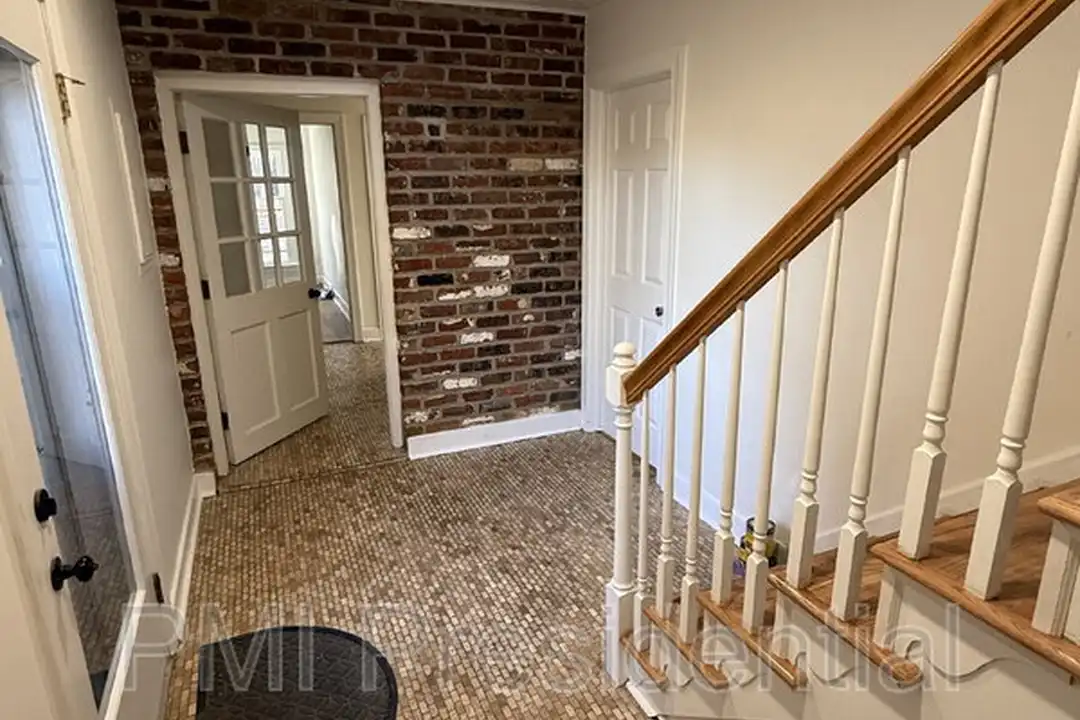 15900 Beach Rd - View 3