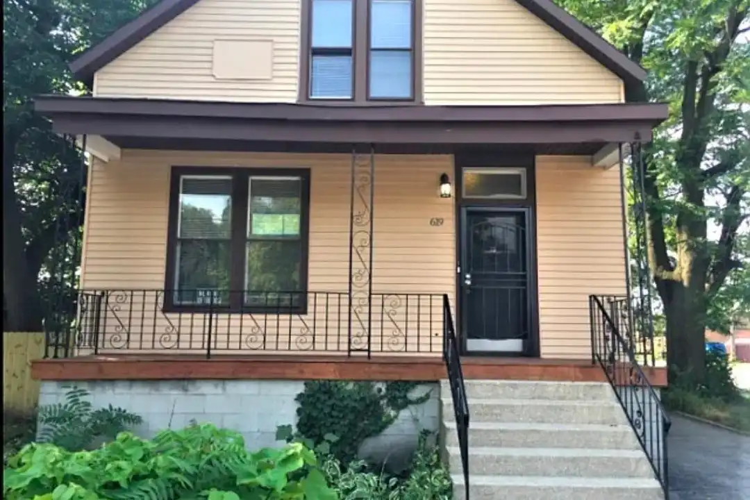 619 E 142nd St – photo 1 of 8