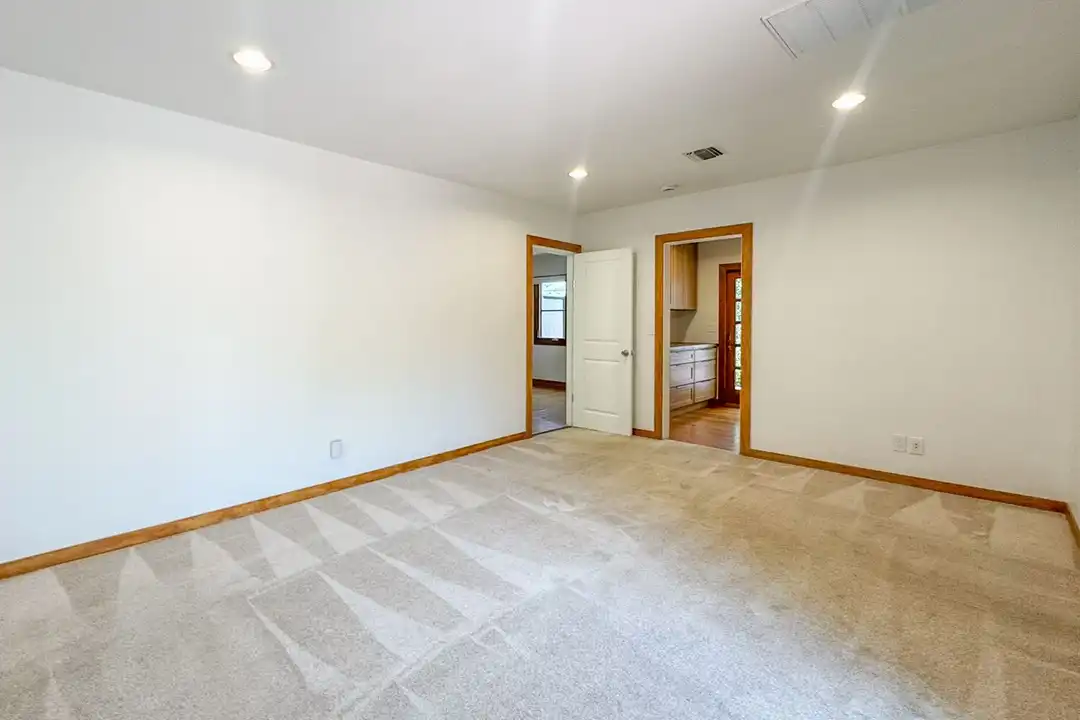3517 Beethoven St - View 6