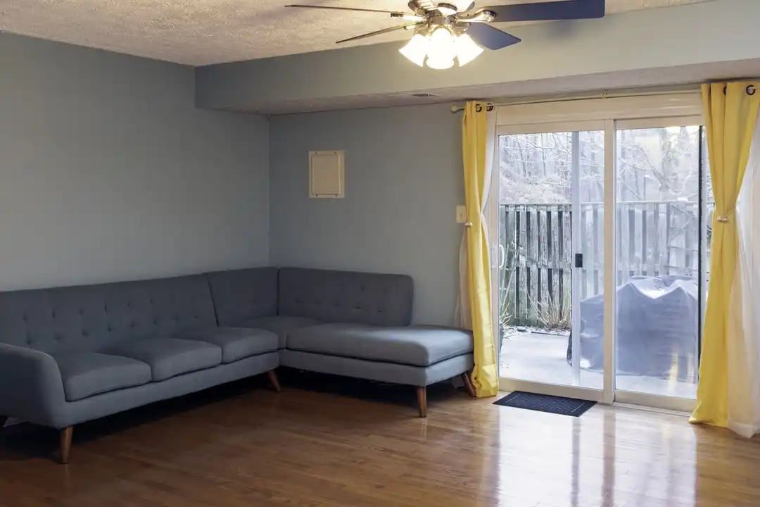 5576 First St - View 4