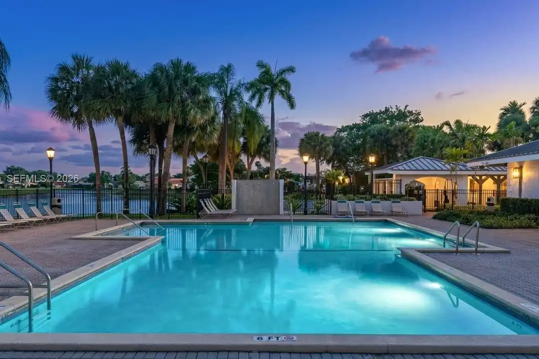 18226 Mediterranean Blvd unit 516 - View 4