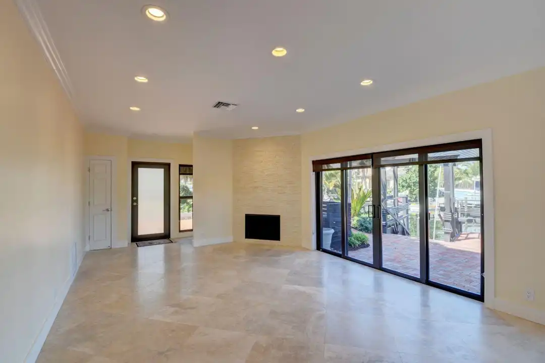 1121 Bel Air Dr unit 4 - View 5