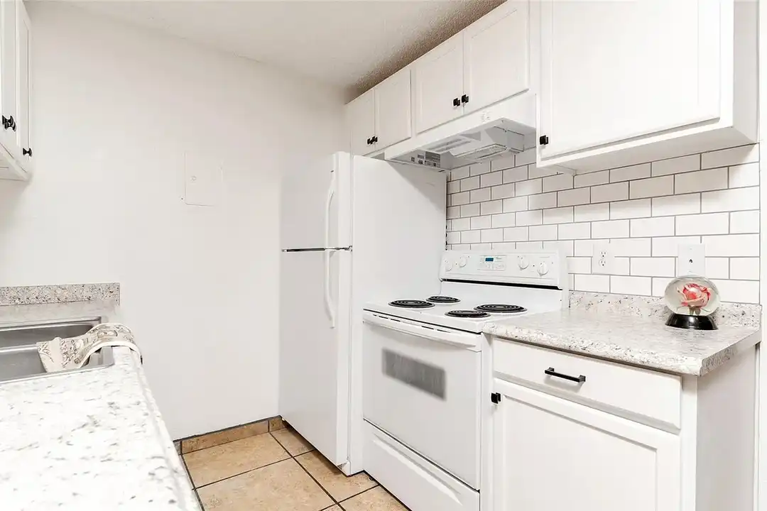 10211 Ura Ln unit 2-304 - View 3