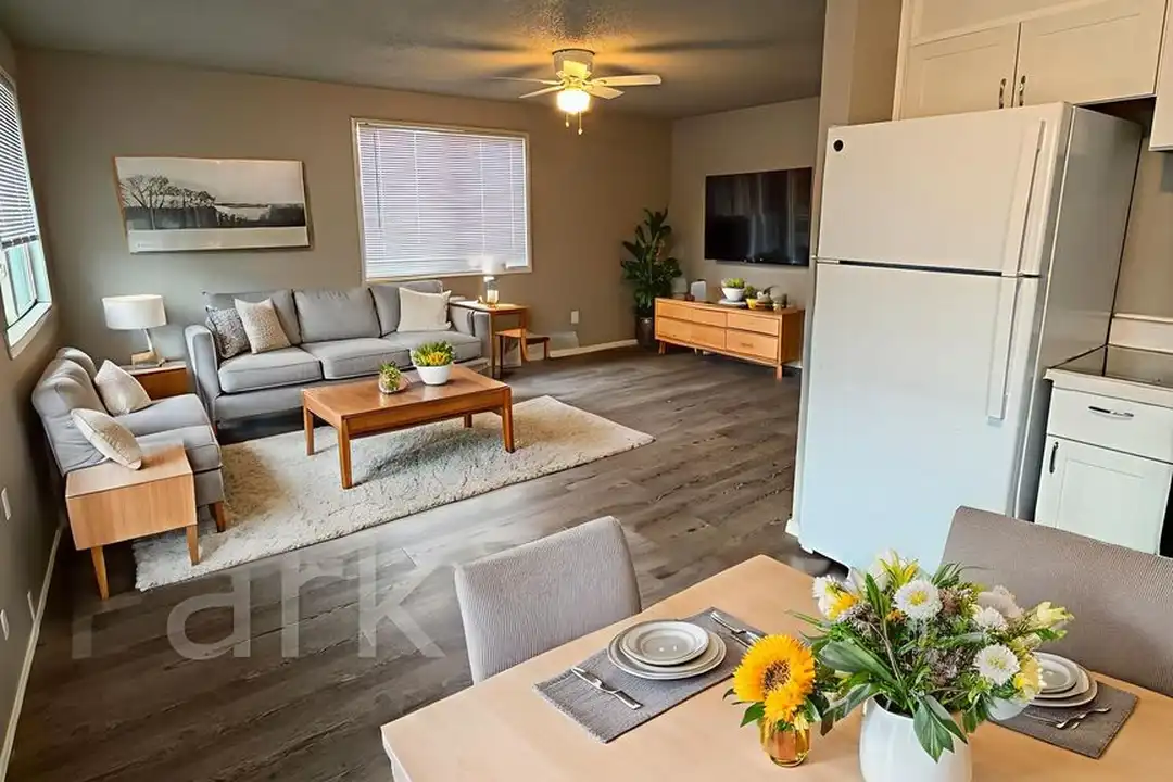 3301 S Asotin St unit #B - More