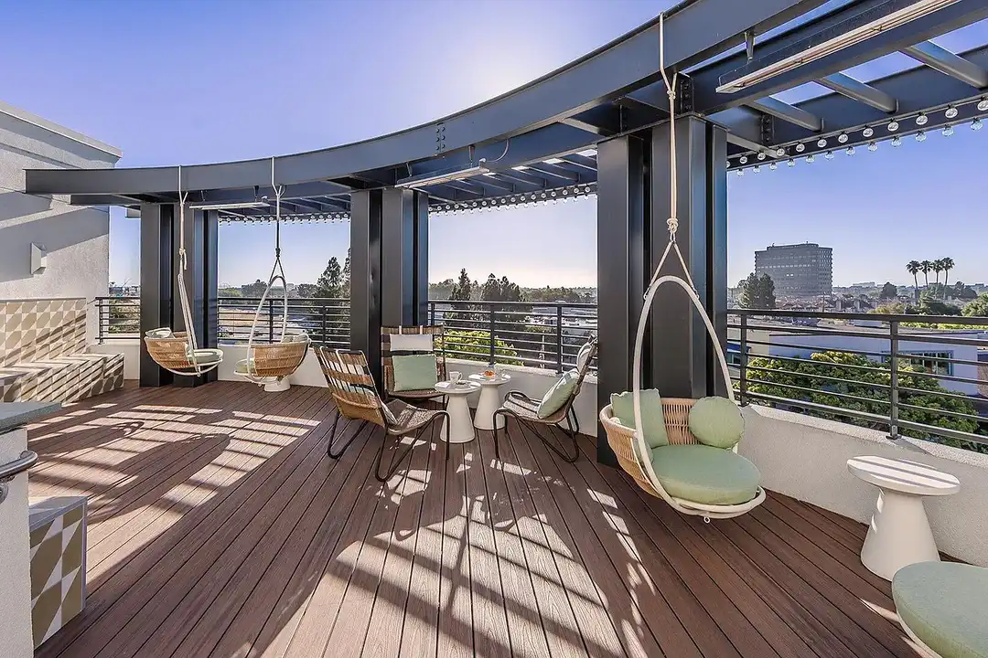 The Lark - View 6