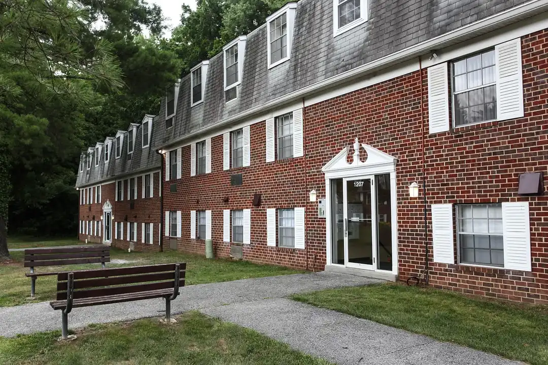 St. Agnes Apartments – photo 1 of 5