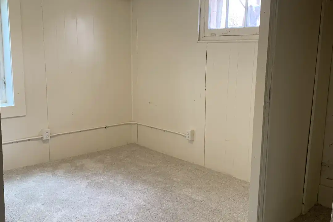 1017 E Harney St unit 1 - More