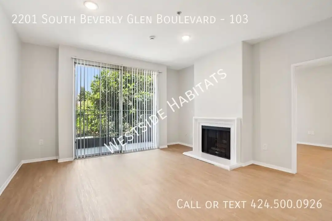 2201 S Beverly Glen Blvd - View 2