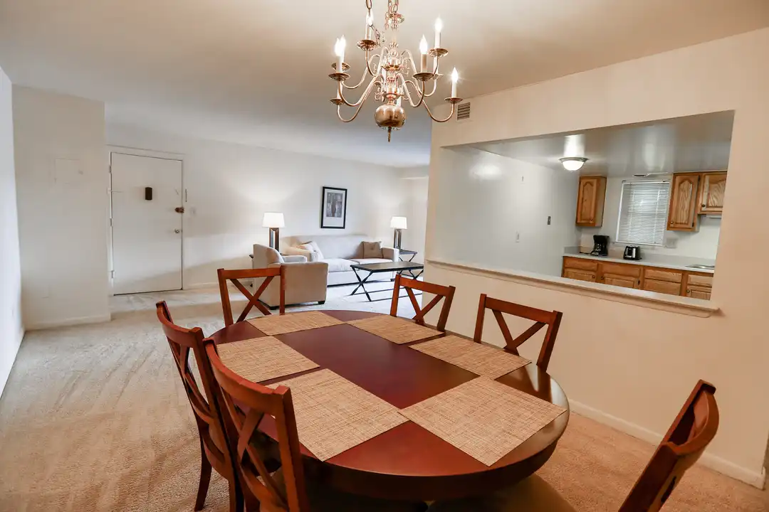 599 Cranbrook Rd unit MC315C - View 5