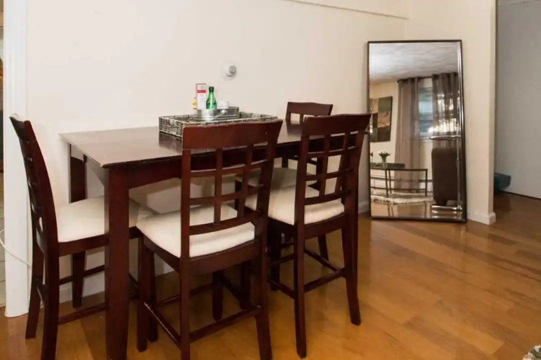 89 Chestnut St - View 2