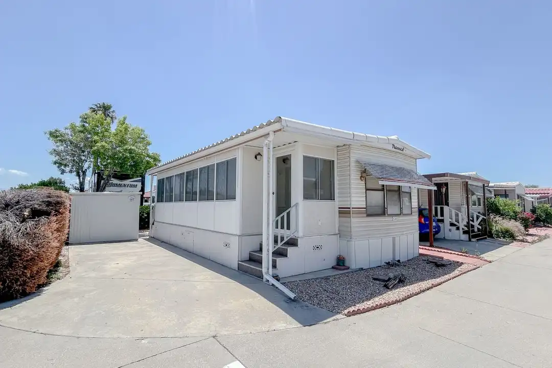 1389 Sierra Dr unit 1389 Sierra Dr, San Jacinto CA 92583 – photo 1 of 13