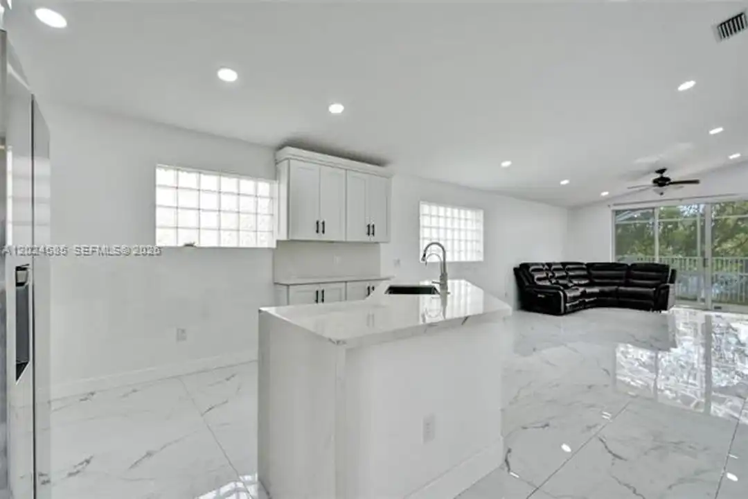 4108 Sapphire Terrace - More