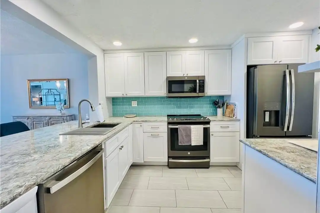 9400 S Ocean Dr #304B - View 6