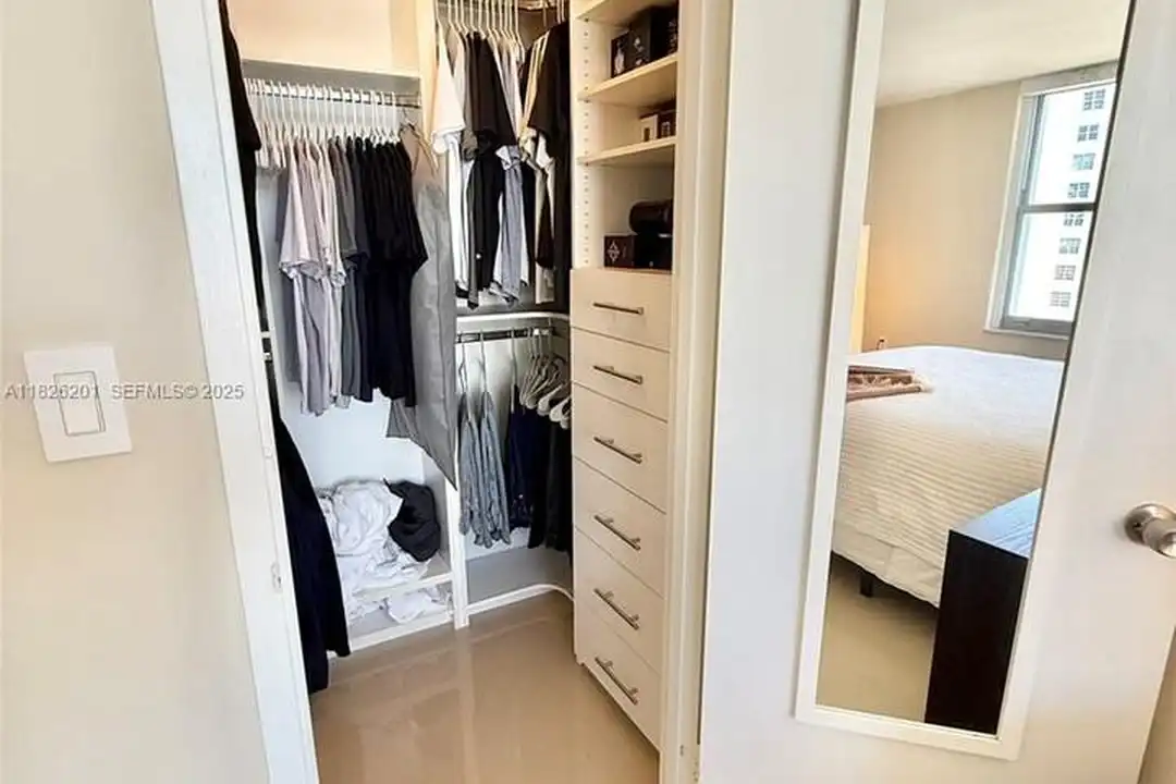 2899 Collins Ave unit #908 - More
