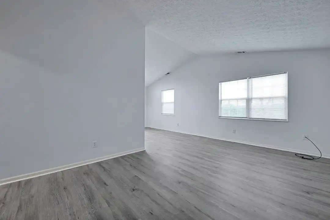 Stratford Commons – photo 1