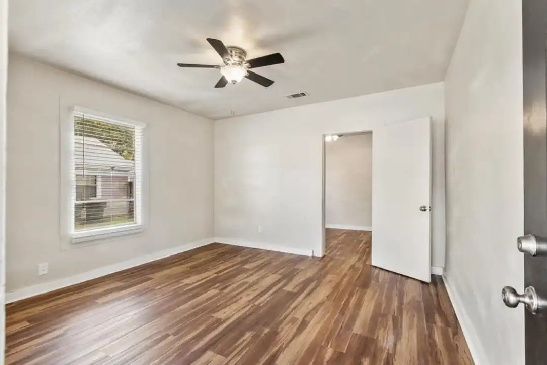 1618 Branch St unit B - View 3