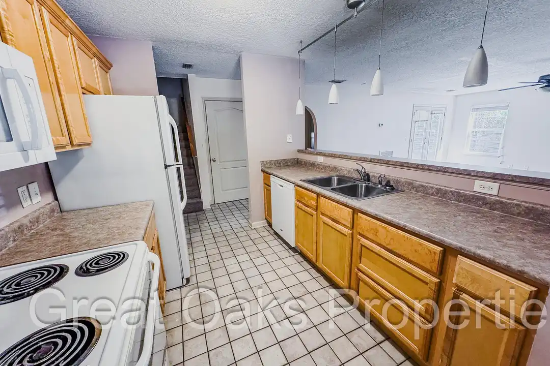879 Murray Townsend Rd #4 - View 5