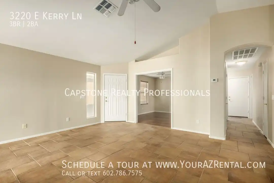 3220 E Kerry Ln - More