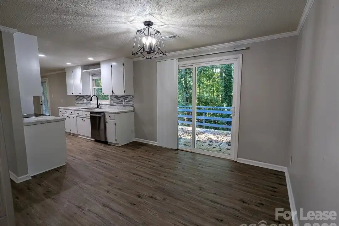 House in Mooresville - View 5