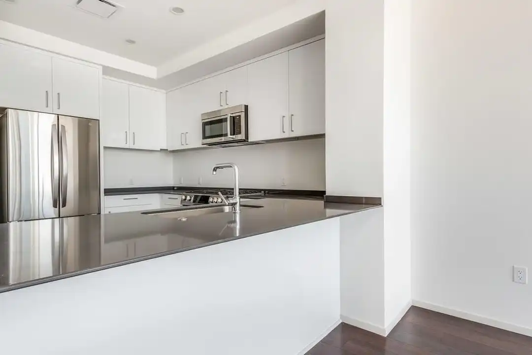 301 West Ave unit 1903 - View 4