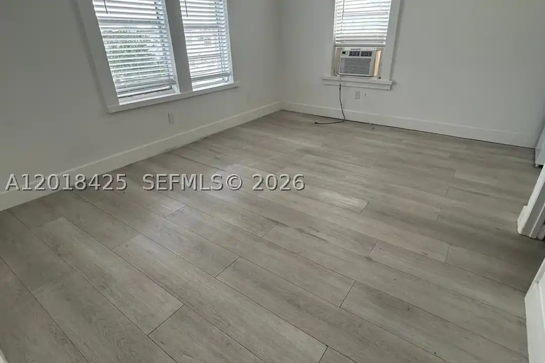 967 SW 5th St #14 - View 2