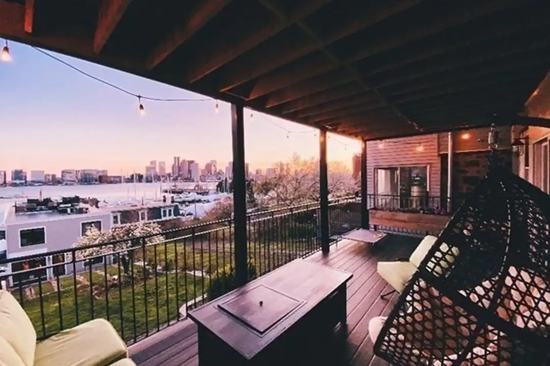 205 Webster St unit 1 - View 2