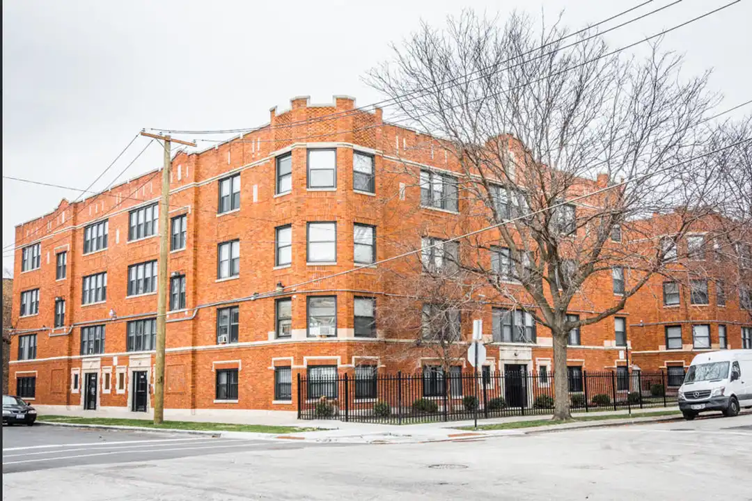 7644 S Stewart Ave unit G2 - View 6