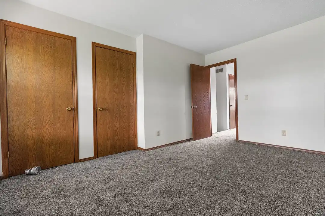 Northgate Apartments - 652 Northgate Cir - Rochester, IN | Rent.