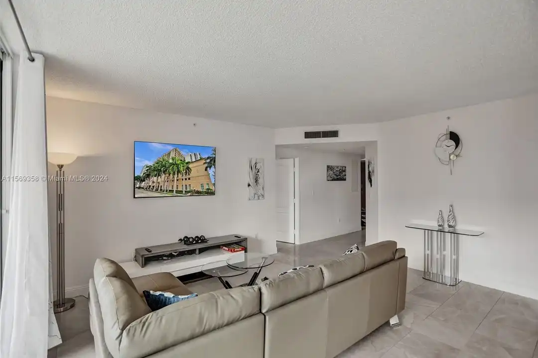 17555 Atlantic Blvd #1101 - View 3