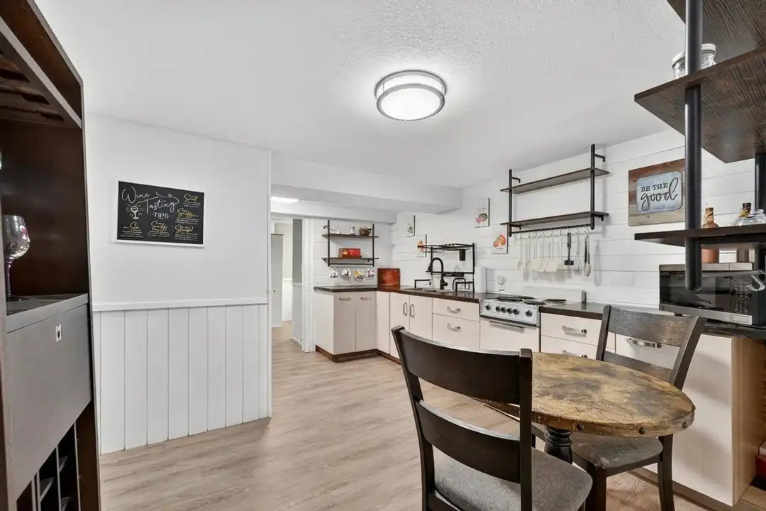 1821 6th Ave - View 5