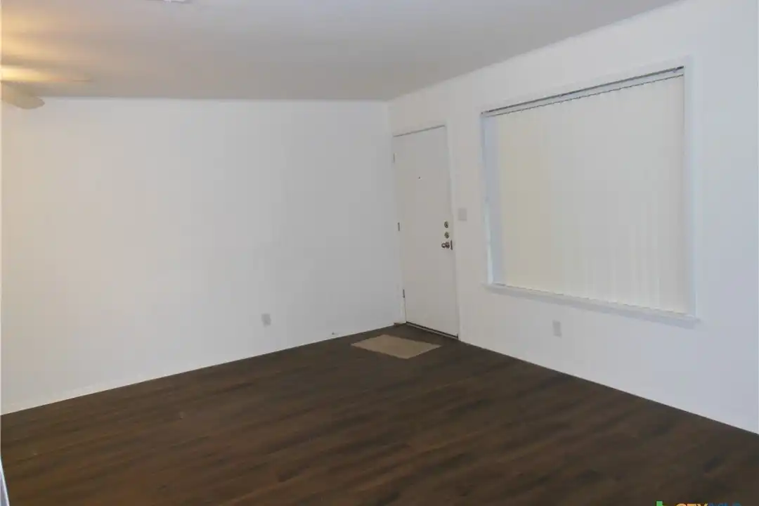 House in New Braunfels - View 5