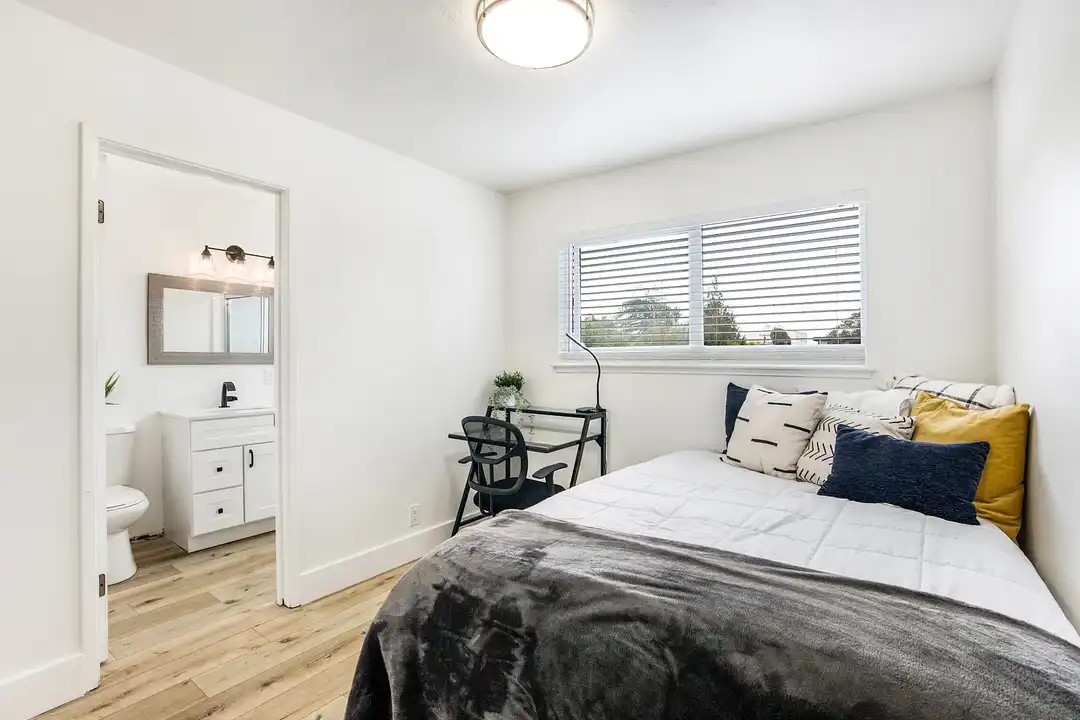 2360 Ellsworth - View 5