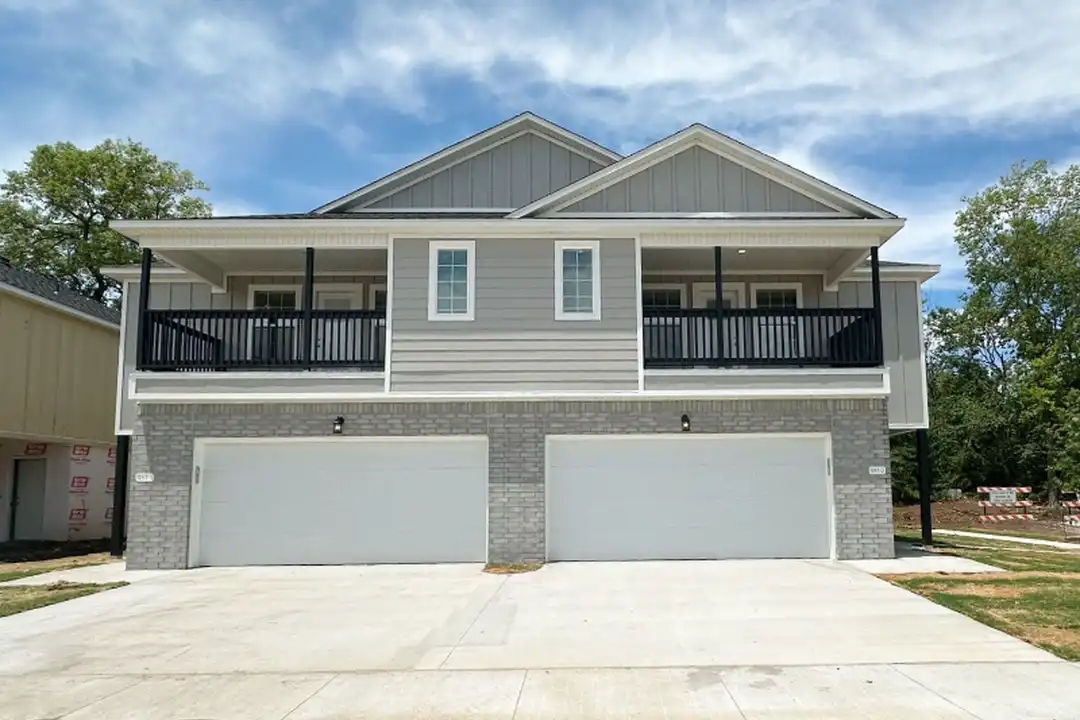 987 S Benchmark Ln unit 1 – photo 1