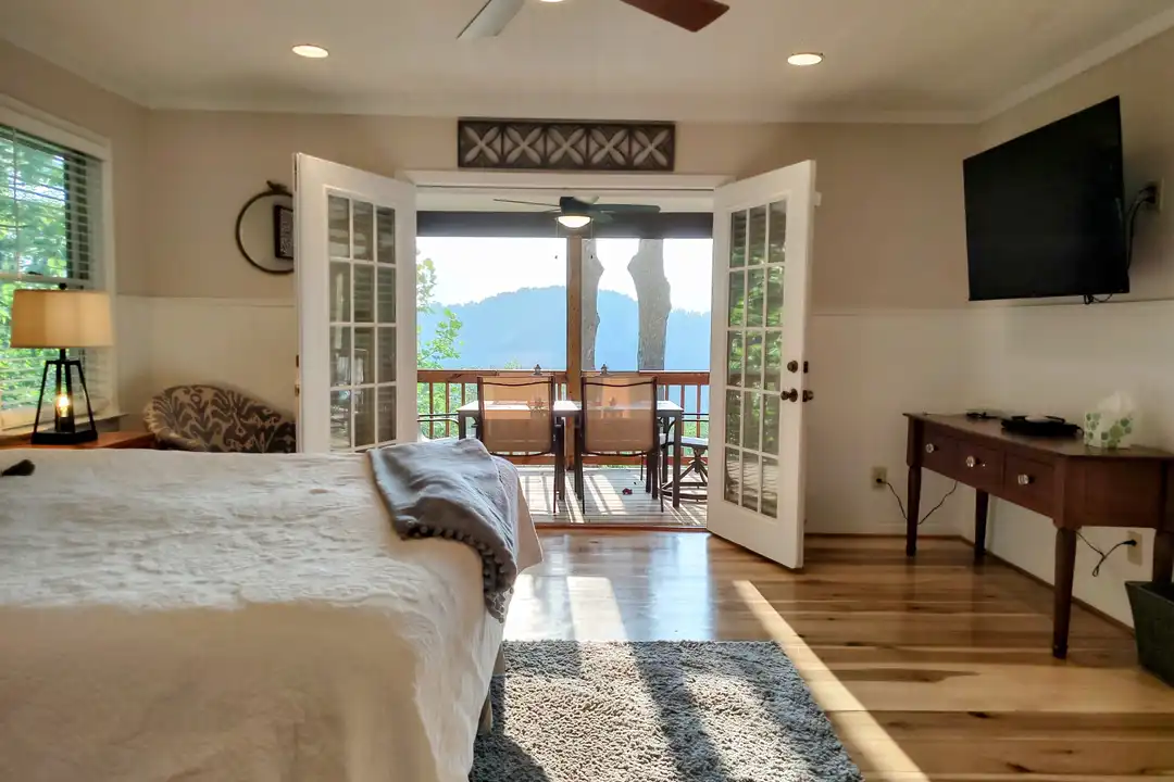 78 Citadel Ln – photo 1 of 38