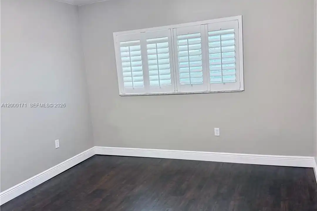 1441 NW 122nd Terrace - More