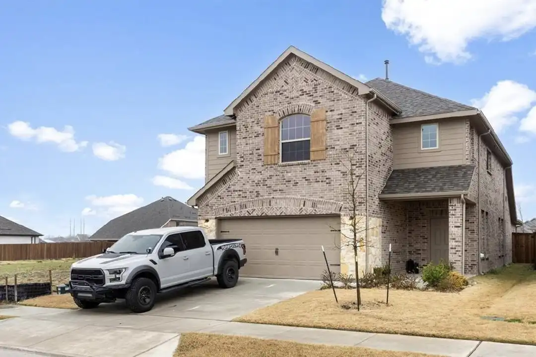 759 Gentle Bird Dr - View 2