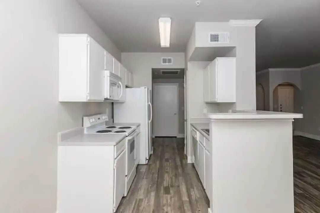 Apartment in Fort Worth, Tarrant County - View 3