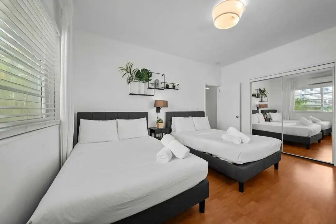 1335 Lincoln Rd unit 1540545P - View 6