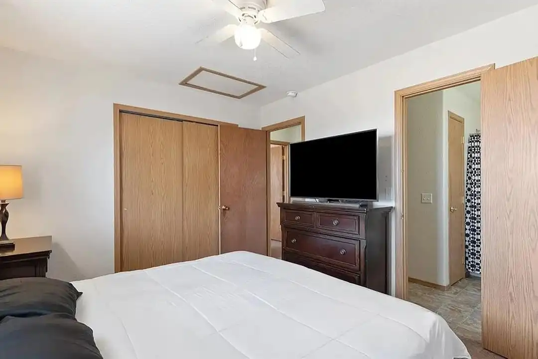 1256 Ancestra Dr - View 6