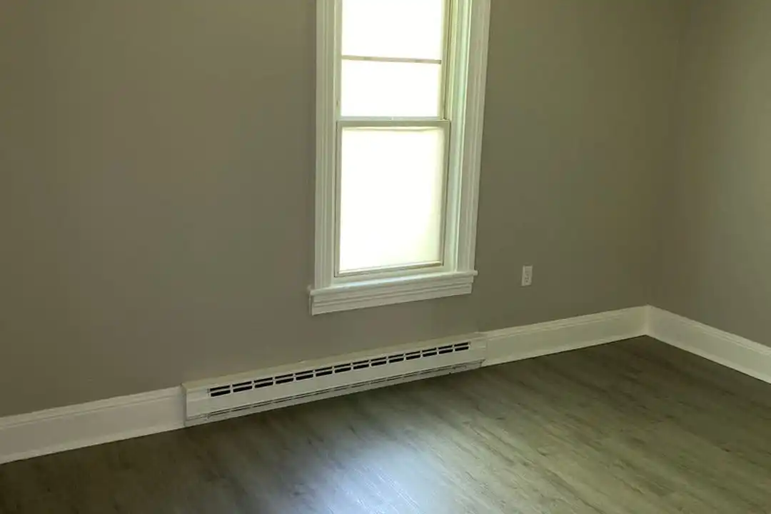 1634 Capouse Ave unit 2F Front - View 5