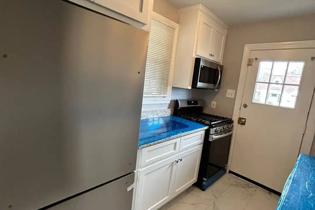 100 Mardick Rd - More