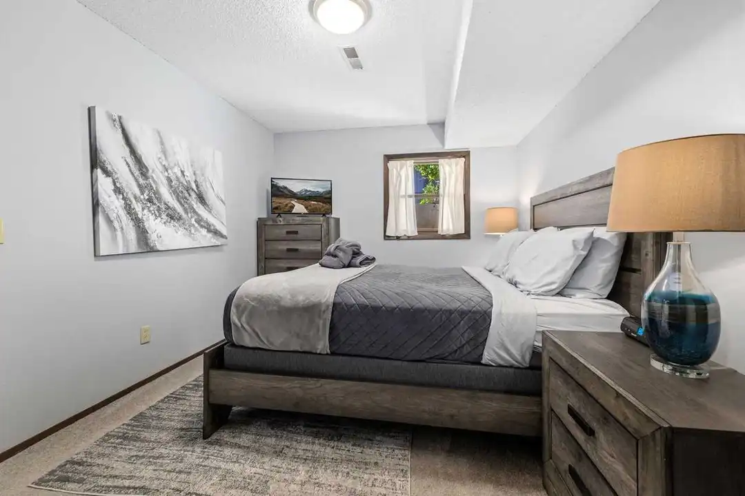 9 August Ln unit 1363327P - View 6
