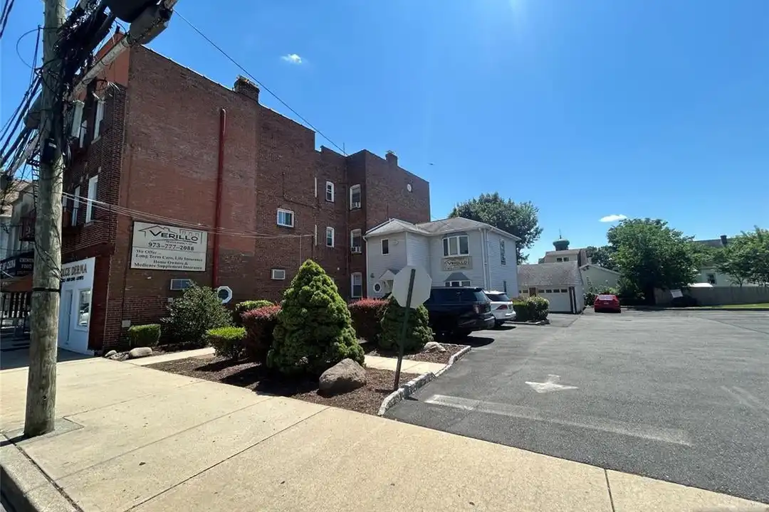 657 Van Houten Ave – photo 1 of 7