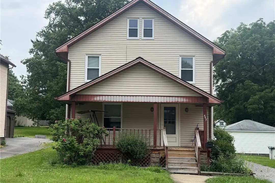 443 S Union Ave – photo 1 of 18